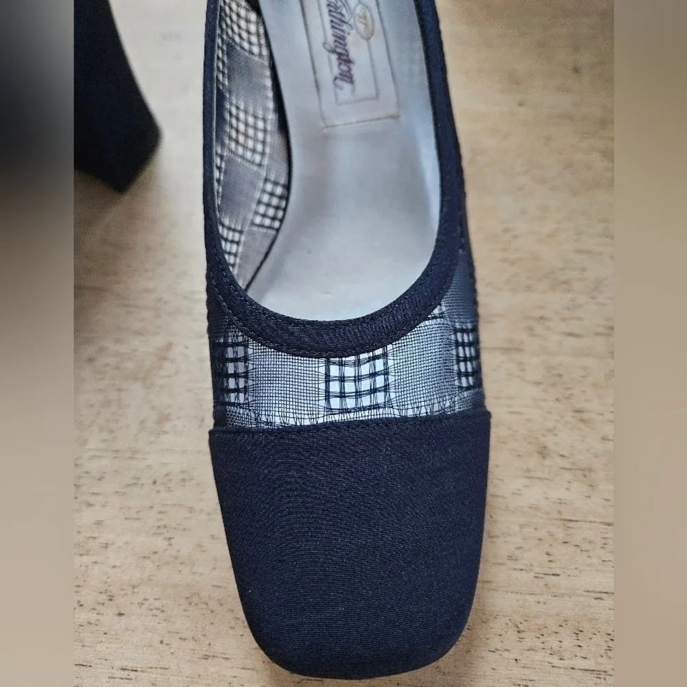 Worthington vintage heels